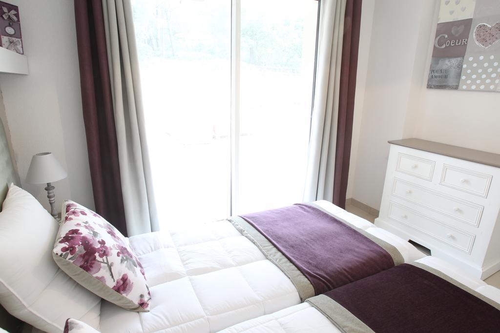 ريمولين Residhotel Residence Pont Du Gard الغرفة الصورة