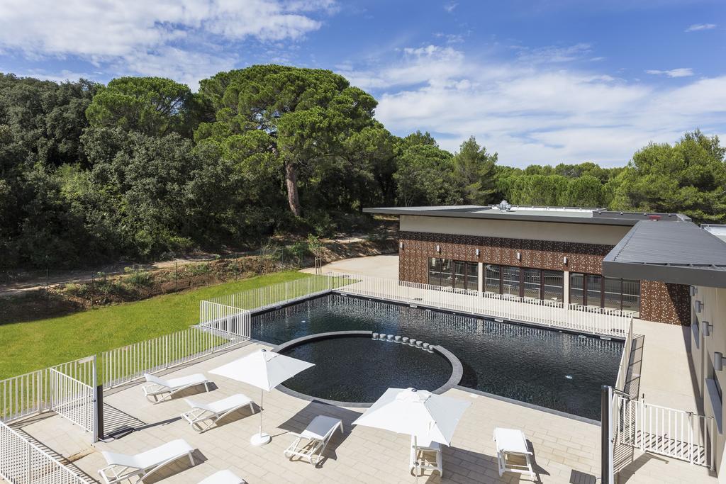 ريمولين Residhotel Residence Pont Du Gard المظهر الخارجي الصورة