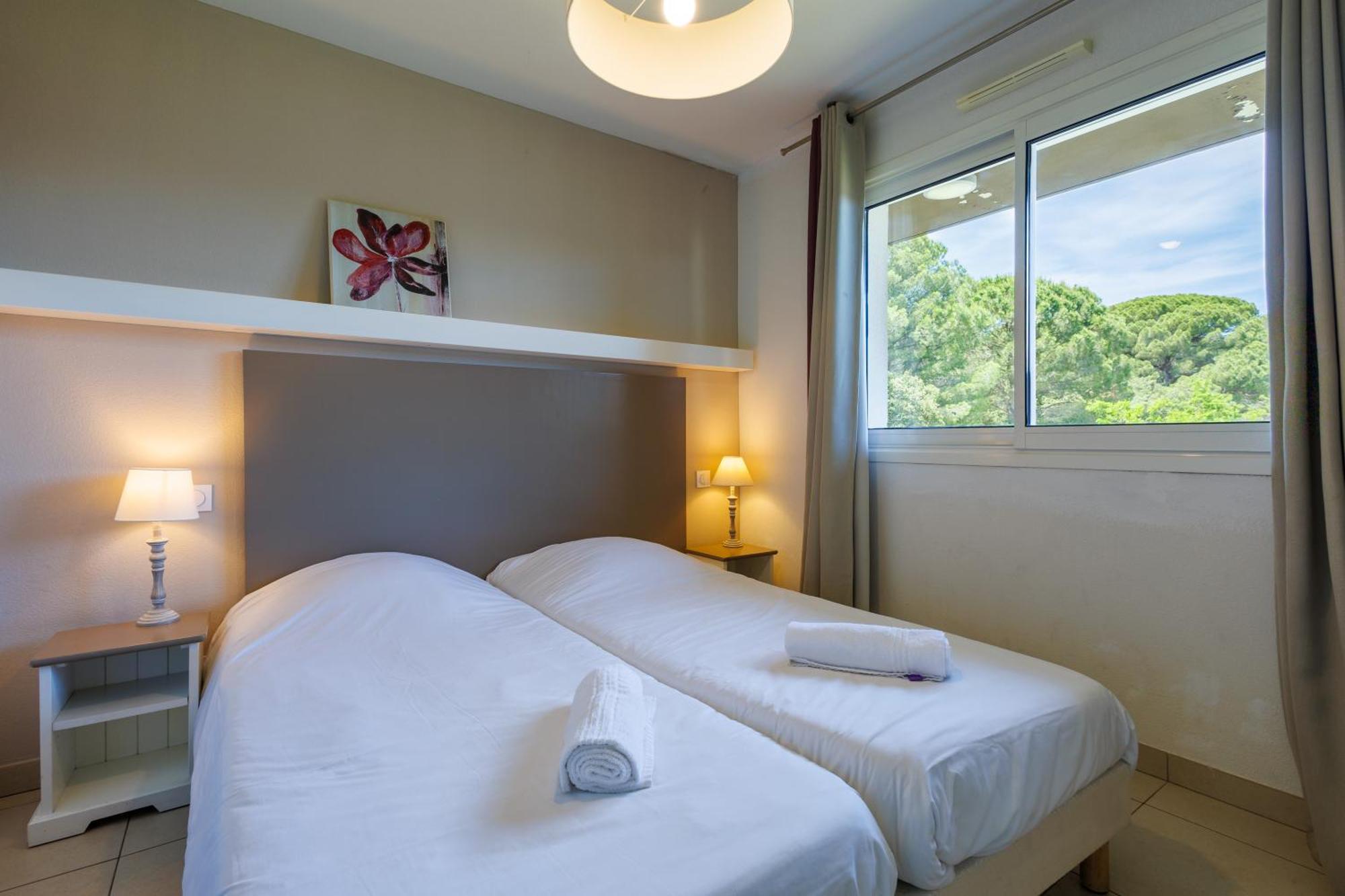 ريمولين Residhotel Residence Pont Du Gard المظهر الخارجي الصورة