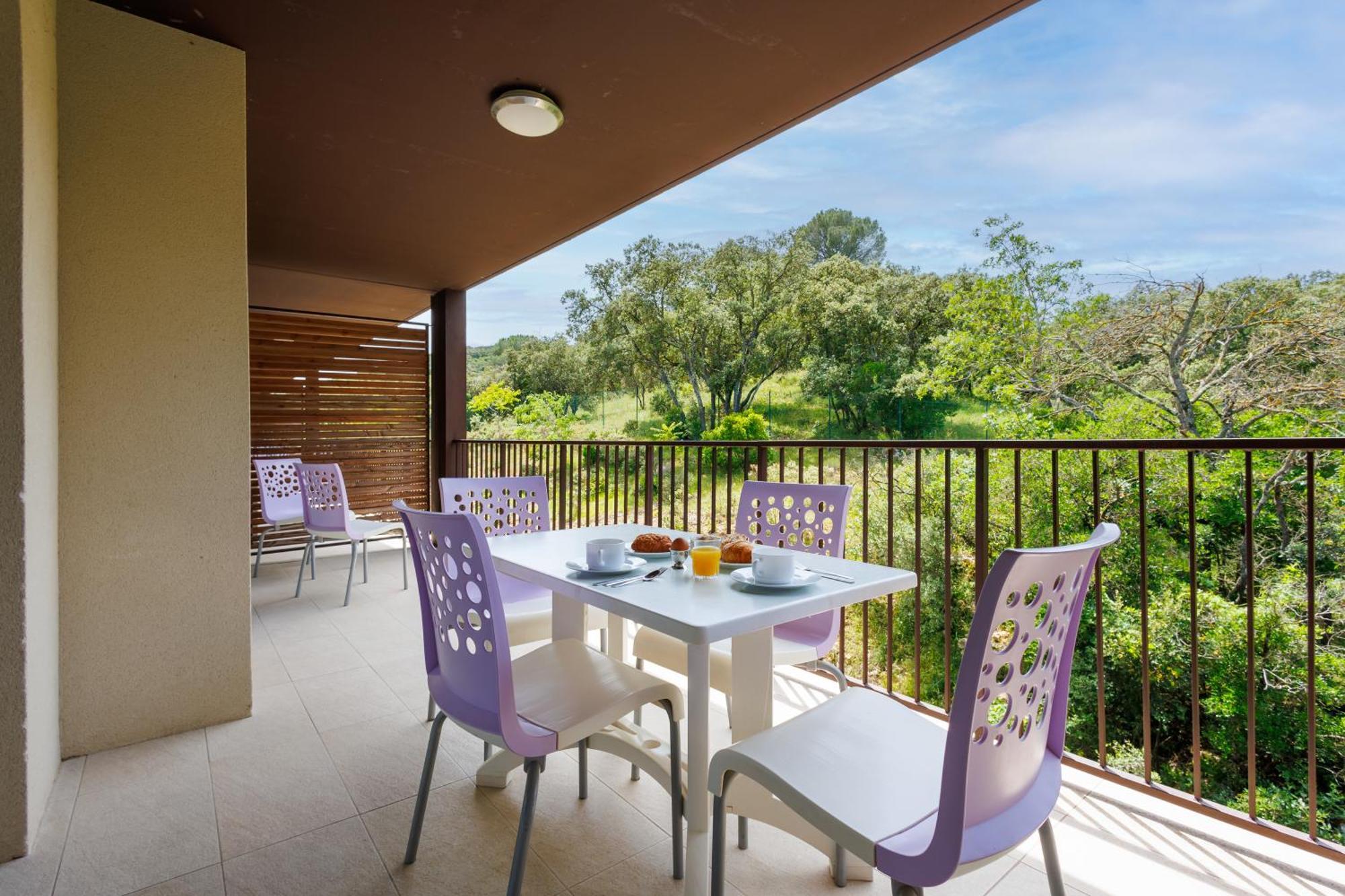 ريمولين Residhotel Residence Pont Du Gard المظهر الخارجي الصورة
