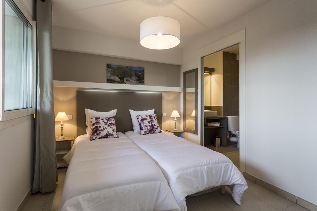 ريمولين Residhotel Residence Pont Du Gard الغرفة الصورة